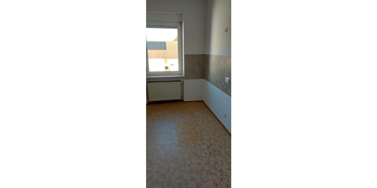 Etagenwohnung Bechhofen - 3 Zimmer, 85 m&sup2;, 595&euro; | Angebot:26645896