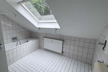 Wohnung Herne Wanne-Bickern - 2.5 Zimmer, 72 m&sup2;, 470&euro; | Angebot:27665954