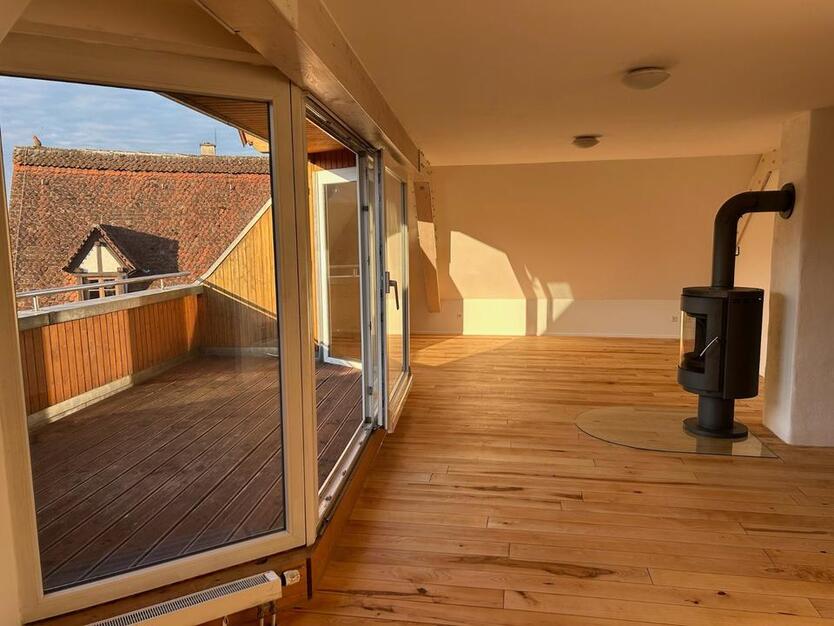 Extravagante 4-Zi-Maisonette-Whg. mit Loggia und Dachterrasse zimmer
