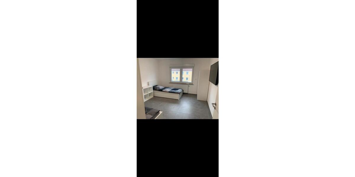 Wohnen auf Zeit Gütersloh Kattenstroth - 18 Zimmer, 400 m&sup2;, 22&euro; | Angebot:19155421
