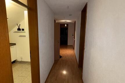 Wohnung Böblingen Dagersheim - 4 Zimmer, 98 m&sup2;, 1.200&euro; | Angebot:26563751