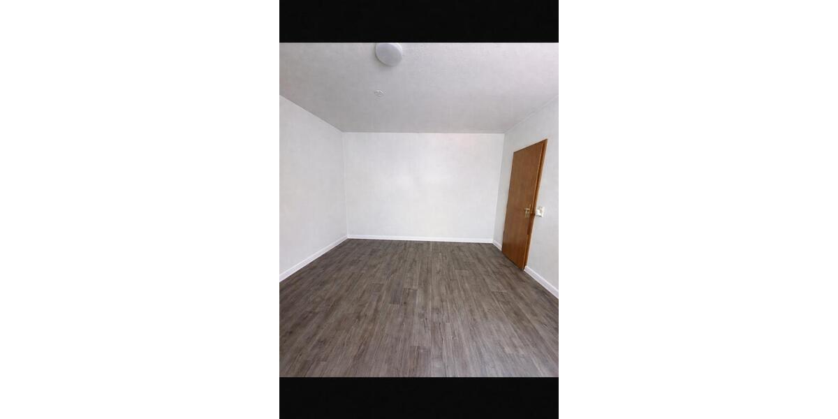 Etagenwohnung Uelzen - 1 Zimmer, 65 m&sup2;, 430&euro; | Angebot:25591961