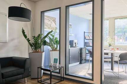 Büro in Düsseldorf 246,90 € 24.69 m² zimmer