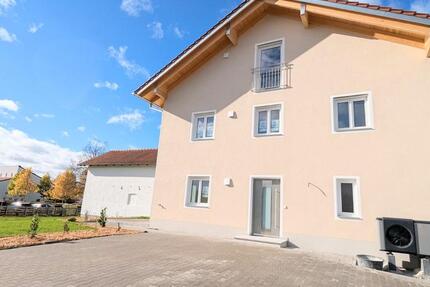 Haus Pfarrkirchen - 5 Zimmer, 150 m&sup2;, 1.480&euro; | Angebot:24915464