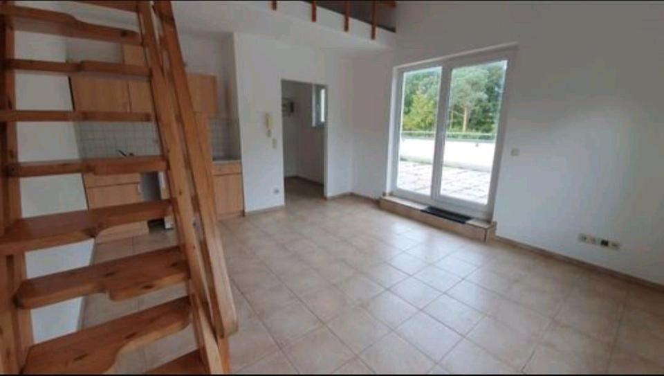 Dachgeschoßwohnung Marburg - 2 Zimmer, 39 m&sup2;, 520&euro; | Angebot:25217013