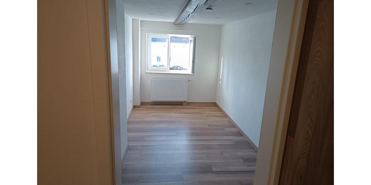 Etagenwohnung Niederrieden - 3 Zimmer, 75 m&sup2;, 718&euro; | Angebot:24851026