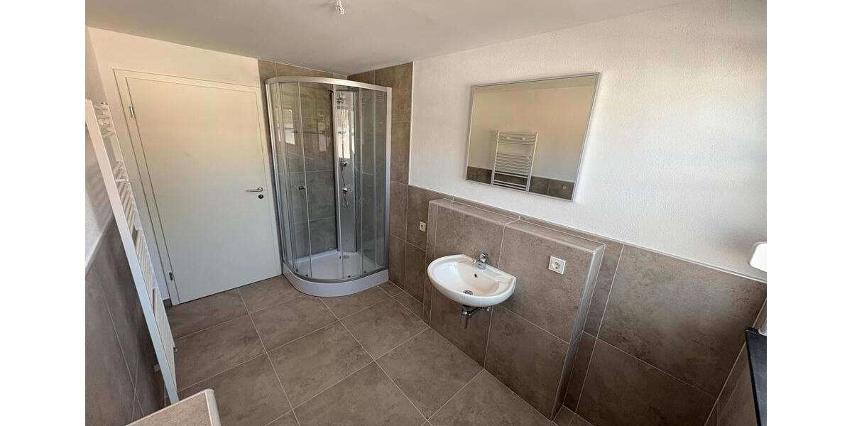 Etagenwohnung Saarlouis - 1 Zimmer, 90 m&sup2;, 900&euro; | Angebot:26600728
