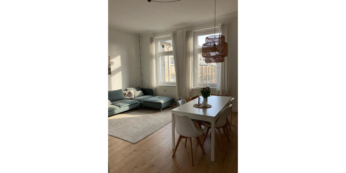 Etagenwohnung Detmold - 4 Zimmer, 97 m&sup2;, 890&euro; | Angebot:25237400