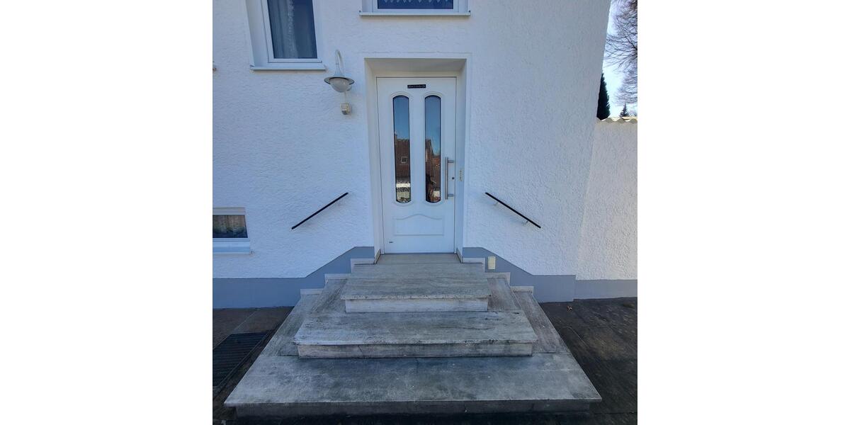 Mehrfamilienhaus, Wohnhaus Krumbach (Schwaben) - 5 Zimmer, 144 m&sup2;, 1.500&euro; | Angebot:25300778