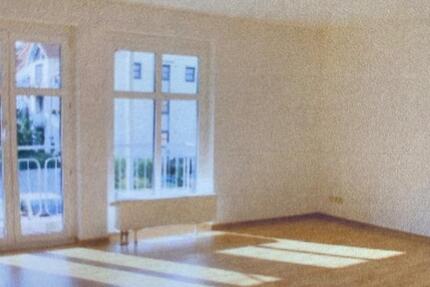 Brandis - 2 Zimmer KDB - renoviert und sanierte helle Wohnung zimmer