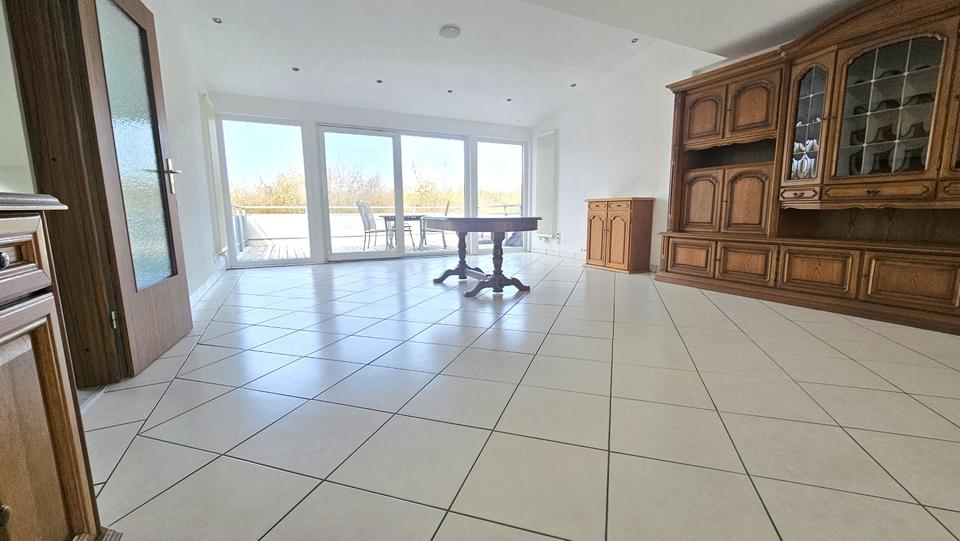 Dachgeschoßwohnung Walldürn - 3 Zimmer, 116 m&sup2;, 900&euro; | Angebot:25855227