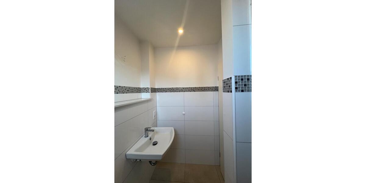 Erdgeschoßwohnung Lage - 1 Zimmer, 42 m&sup2;, 450&euro; | Angebot:25854710