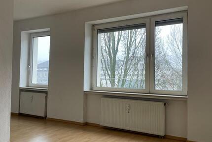 Wohnung Wuppertal - 3 Zimmer, 83 m&sup2;, 535&euro; | Angebot:25257723