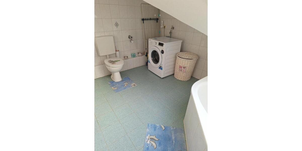 Dachgeschoßwohnung Beckum - 2 Zimmer, 67 m&sup2;, 690&euro; | Angebot:25350848