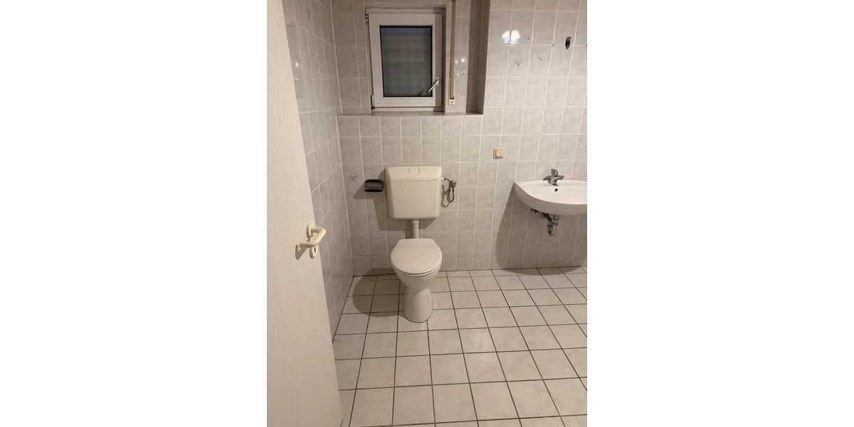 Erdgeschoßwohnung Bad Kreuznach Bad Münster am Stein-Ebernburg - 3 Zimmer, 90 m&sup2;, 898&euro; | Angebot:25614230