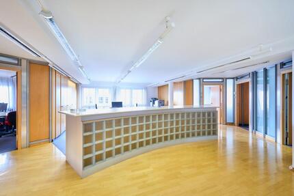 Gewerbeobjekt Neutraubling - 1.550&euro; | Angebot:25354353