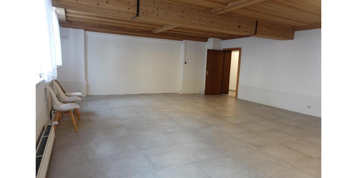 Gewerbeobjekt Rottenburg an der Laaber - 300&euro; | Angebot:26497628