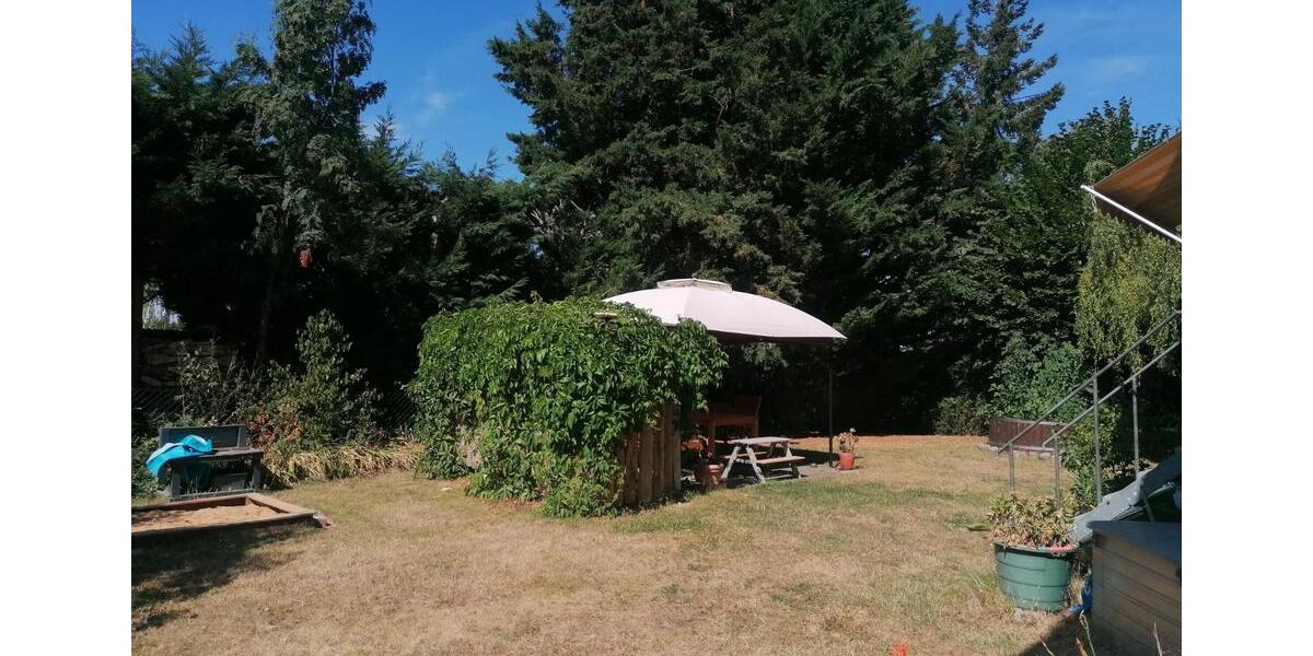 Dachgeschoßwohnung Naumburg (Saale) - 1 Zimmer, 43 m&sup2;, 280&euro; | Angebot:24737639