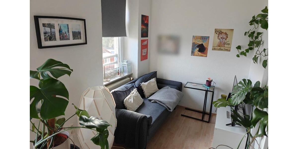 Dachgeschoßwohnung Marburg - 3 Zimmer, 80 m&sup2;, 1.200&euro; | Angebot:26567835