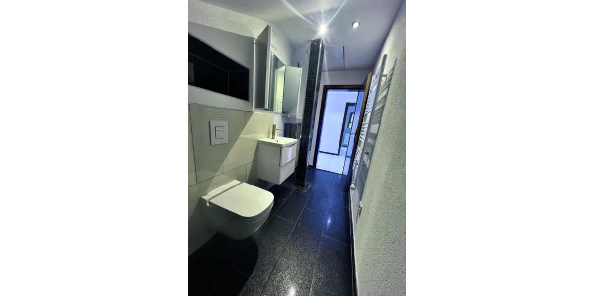 Dachgeschoßwohnung Laufenburg (Baden) - 3.5 Zimmer, 95 m&sup2;, 999&euro; | Angebot:24345670