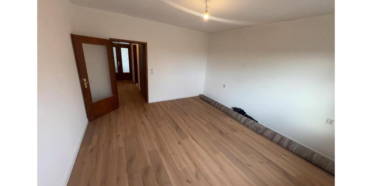Erdgeschoßwohnung Merzig - 3 Zimmer, 110 m&sup2;, 850&euro; | Angebot:26387648