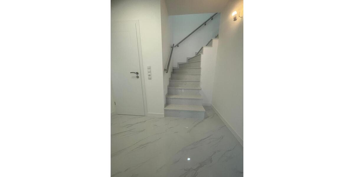 Maisonettenwohnung Berge - 3 Zimmer, 96 m&sup2;, 1.250&euro; | Angebot:24951607