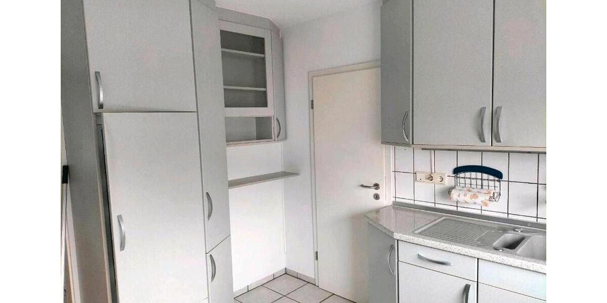 Etagenwohnung Hövelhof - 5 Zimmer, 100 m&sup2;, 900&euro; | Angebot:25589844