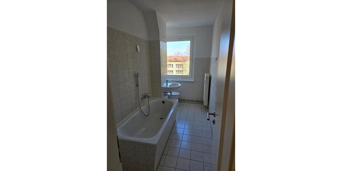 Etagenwohnung Gützkow - 2 Zimmer, 53 m&sup2;, 360&euro; | Angebot:25892520