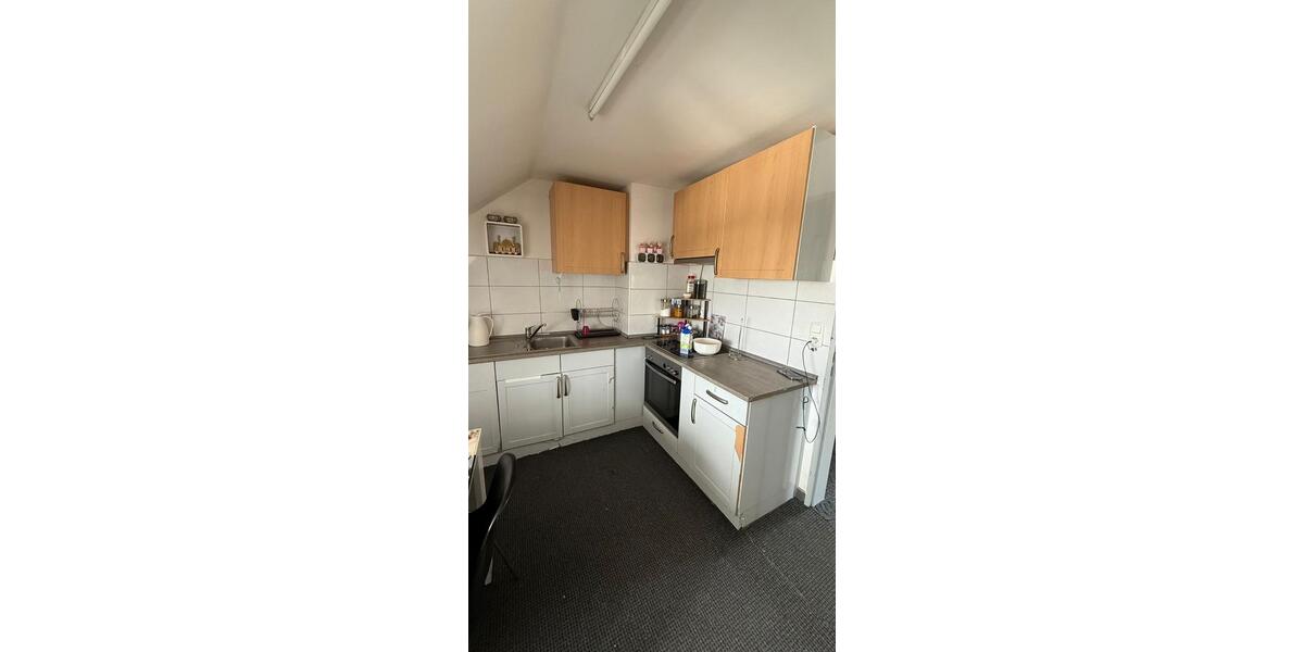 Dachgeschoßwohnung Wiefelstede - 4.5 Zimmer, 130 m&sup2;, 1.550&euro; | Angebot:26196720