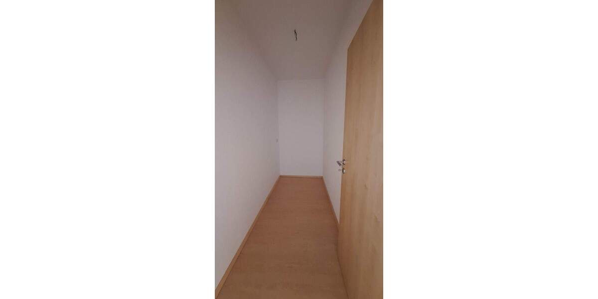 Etagenwohnung Nossen Augustusberg - 3 Zimmer, 80 m&sup2;, 440&euro; | Angebot:24708780