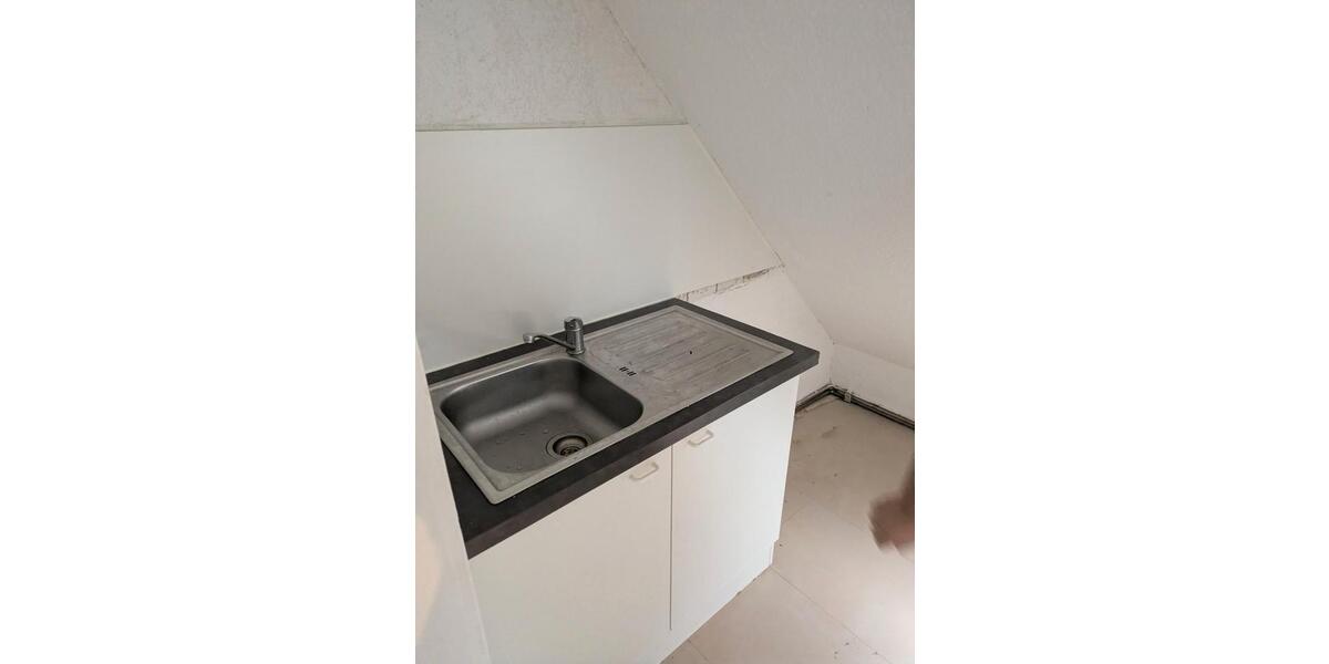 Dachgeschoßwohnung Bad Ditzenbach - 1 Zimmer, 24 m&sup2;, 310&euro; | Angebot:26380270