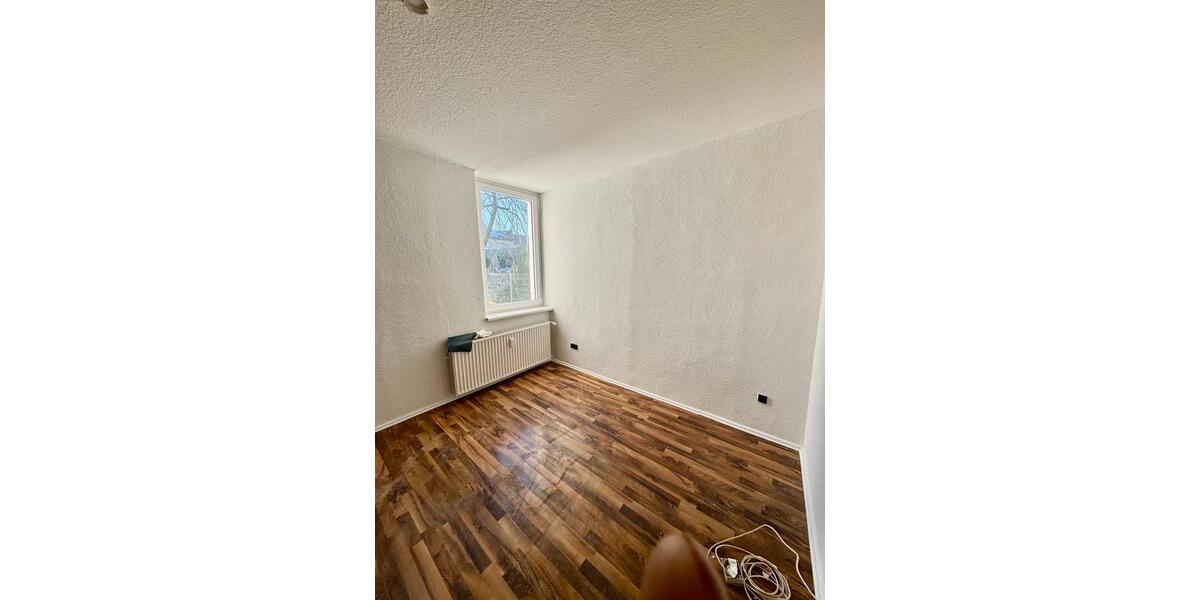 Erdgeschoßwohnung Gelsenkirchen Erle - 4 Zimmer, 98 m&sup2;, 750&euro; | Angebot:24847203