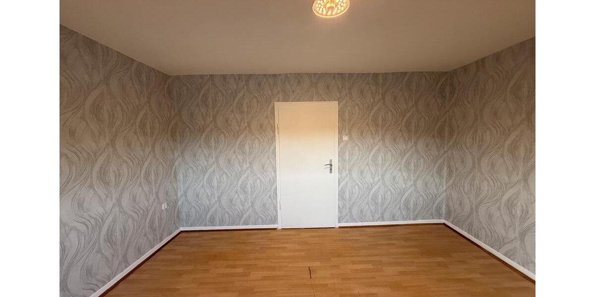 Dachgeschoßwohnung Trier West-Pallien - 4 Zimmer, 60 m&sup2;, 650&euro; | Angebot:25395383