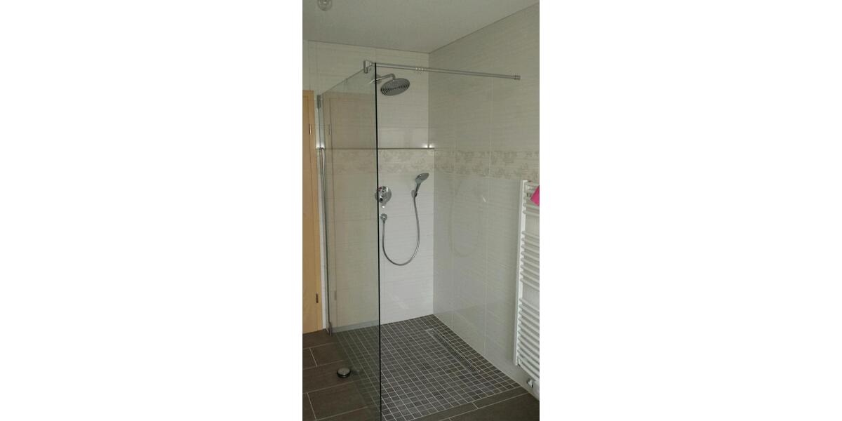 Etagenwohnung Hohenfels - 3 Zimmer, 104 m&sup2;, 1.000&euro; | Angebot:26679271
