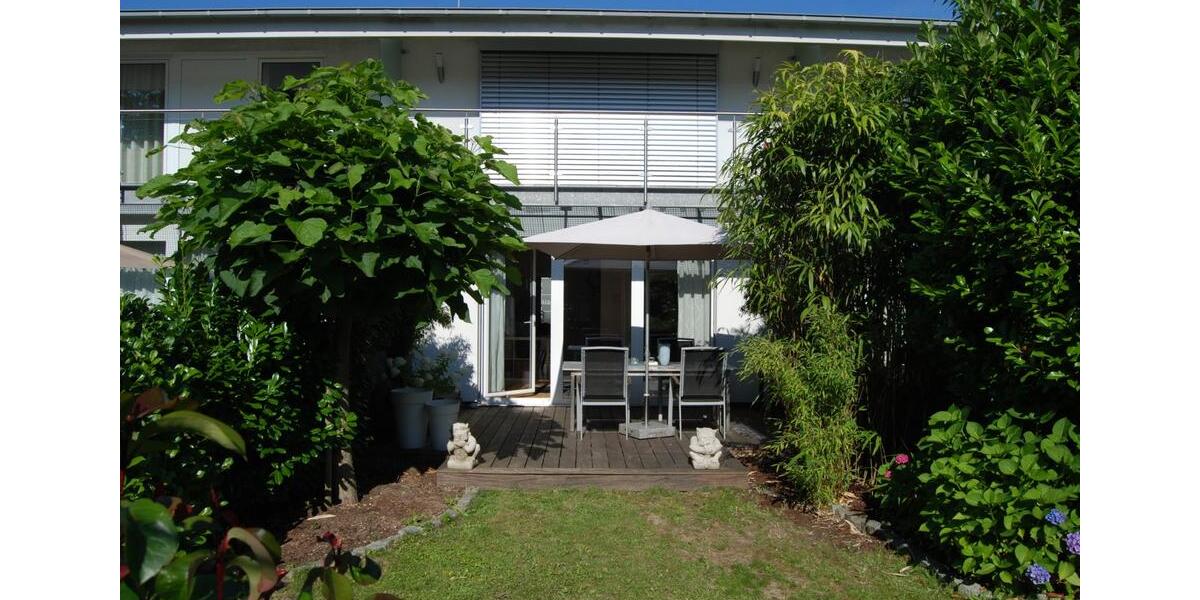 Stilvolles RMH in Top-Lage – Privatsphäre trifft Architektur 4 zimmer