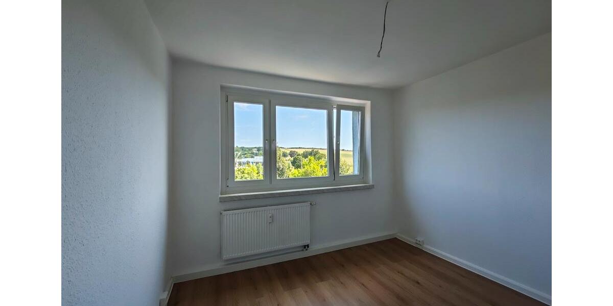 Etagenwohnung Sangerhausen - 4 Zimmer, 72 m&sup2;, 386&euro; | Angebot:26662546