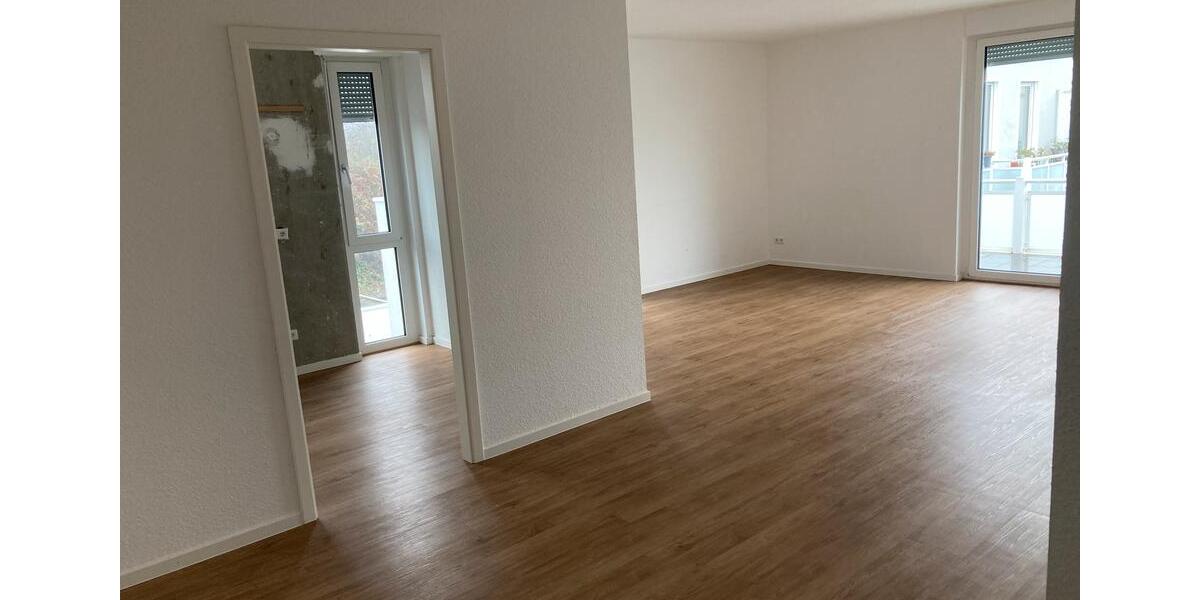 Etagenwohnung Heppenheim (Bergstraße) - 4 Zimmer, 121 m&sup2;, 1.278&euro; | Angebot:24750592