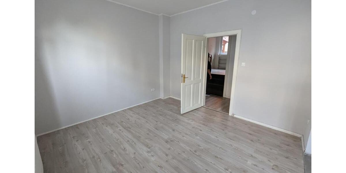 Erdgeschoßwohnung Einbeck - 3 Zimmer, 100 m&sup2;, 800&euro; | Angebot:26597735