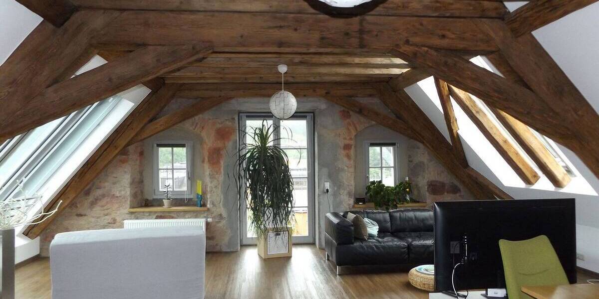 Etagenwohnung Titisee-Neustadt Neustadt - 2 Zimmer, 84 m&sup2;, 900&euro; | Angebot:25927046