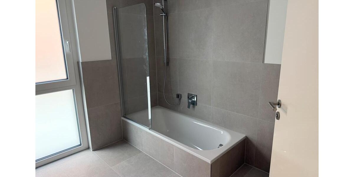 Etagenwohnung Mühlheim am Main - 4 Zimmer, 103 m&sup2;, 1.980&euro; | Angebot:26082257