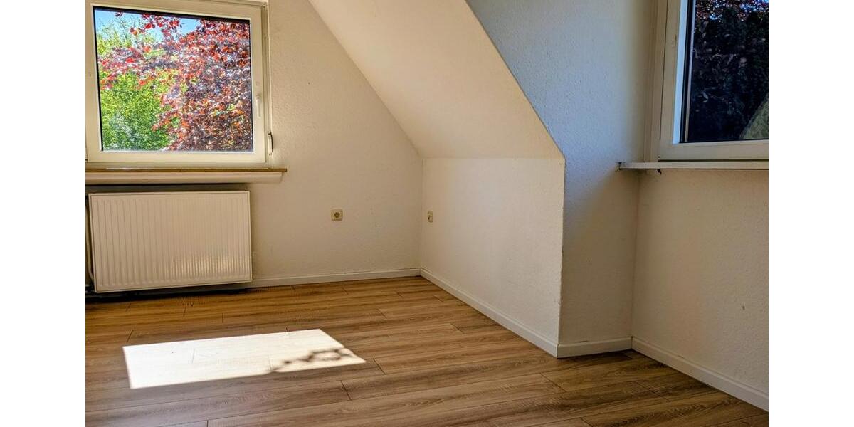 Einfamilienhaus Elsfleth - 6.5 Zimmer, 155 m&sup2;, 1.150&euro; | Angebot:26675545