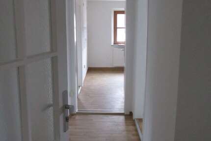 Wohnung Friedenfels Schmierofen - 3 Zimmer, 59 m&sup2;, 271&euro; | Angebot:25373690