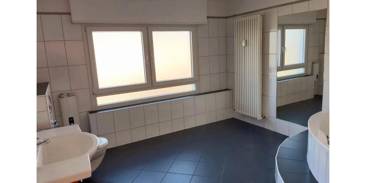 Etagenwohnung Püttlingen - 4 Zimmer, 101 m&sup2;, 780&euro; | Angebot:26227428