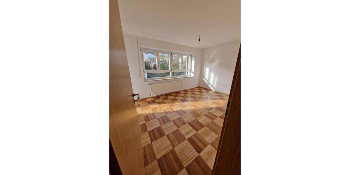 Etagenwohnung Eichstätt - 3 Zimmer, 77 m&sup2;, 1.000&euro; | Angebot:25645664