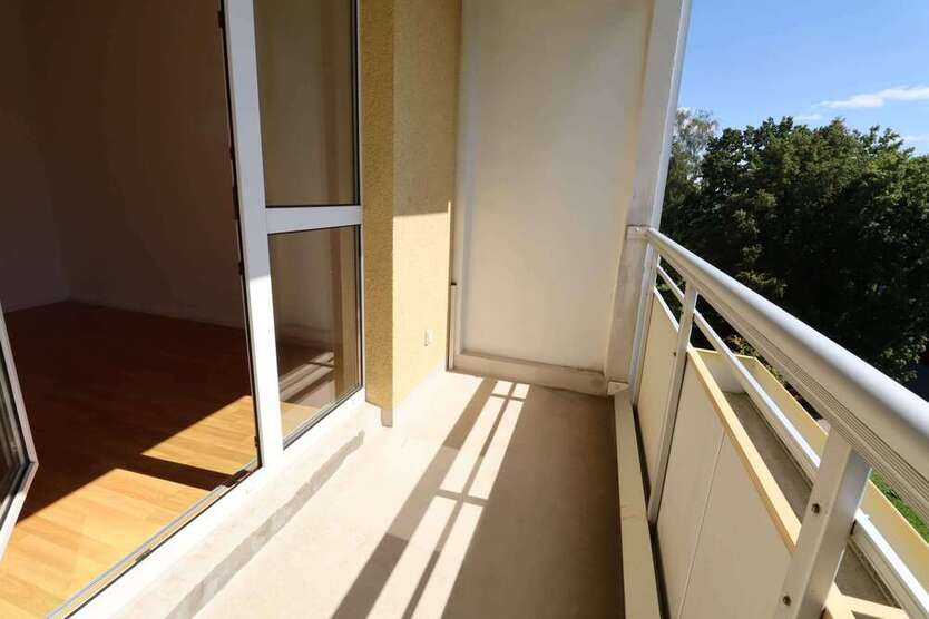 Wohnung zum Mieten in Chemnitz 250 € 49 m²