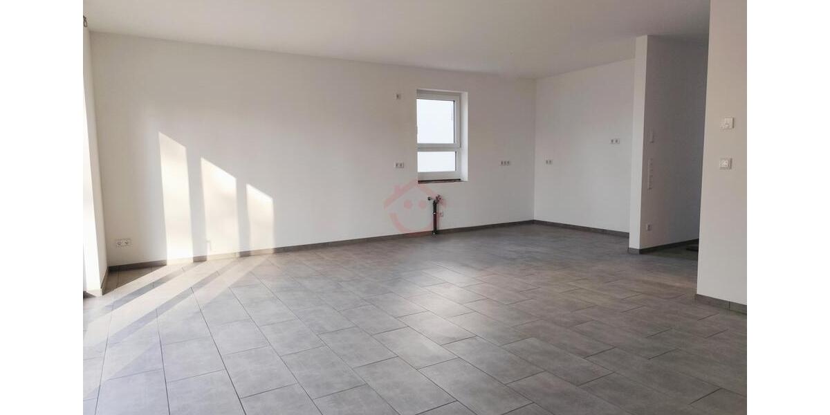 Doppelhaushälfte Lich - 4 Zimmer, 120 m&sup2;, 1.700&euro; | Angebot:24654946