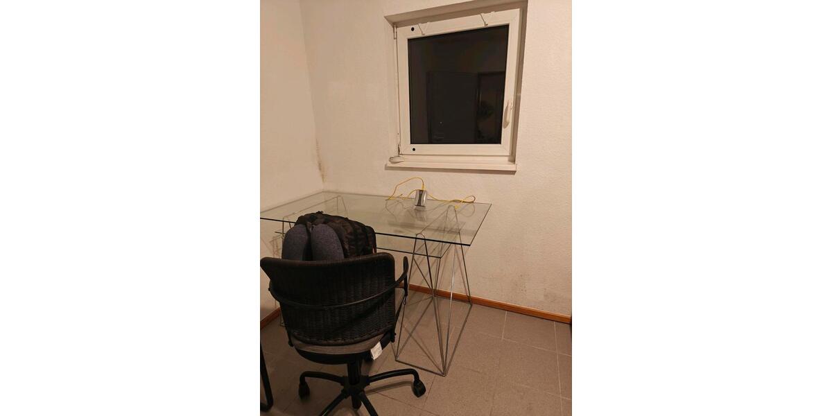 Für Frauen: 12 sqm möbliert zimmer frei ab Dez 2025 1 zimmer