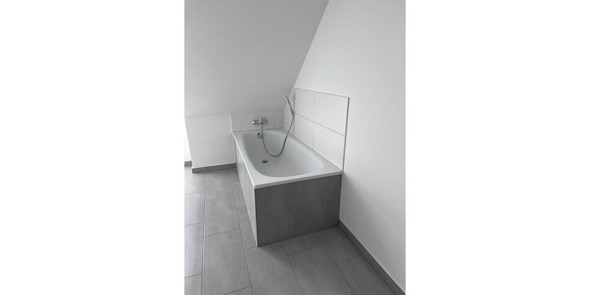 Doppelhaushälfte Walsrode - 3 Zimmer, 100 m&sup2;, 1.210&euro; | Angebot:25892924