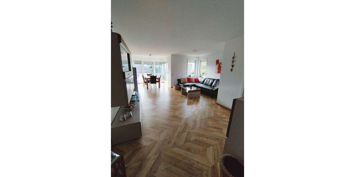 Etagenwohnung Ebersbach an der Fils - 3.5 Zimmer, 83 m&sup2;, 1.000&euro; | Angebot:25079168