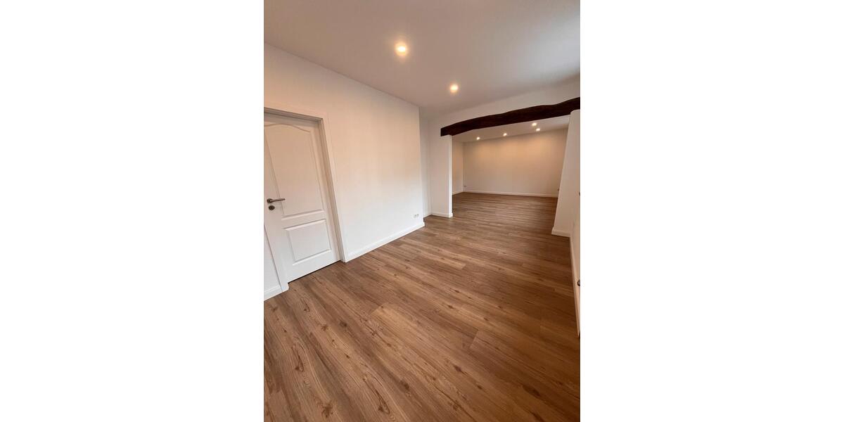 Etagenwohnung Kalkar - 4 Zimmer, 87 m&sup2;, 1.347&euro; | Angebot:25047237